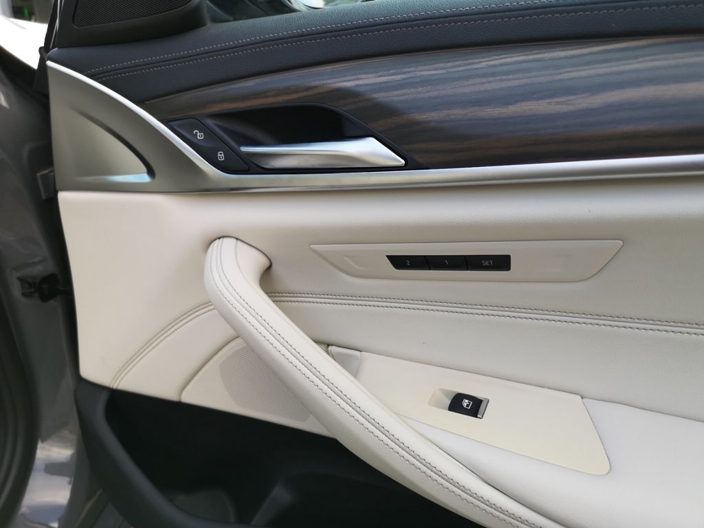 BMW 540 2022