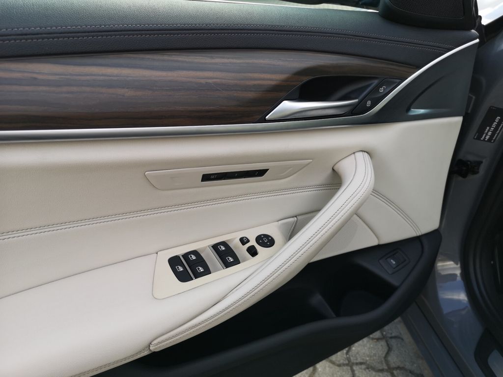 BMW 540 2022