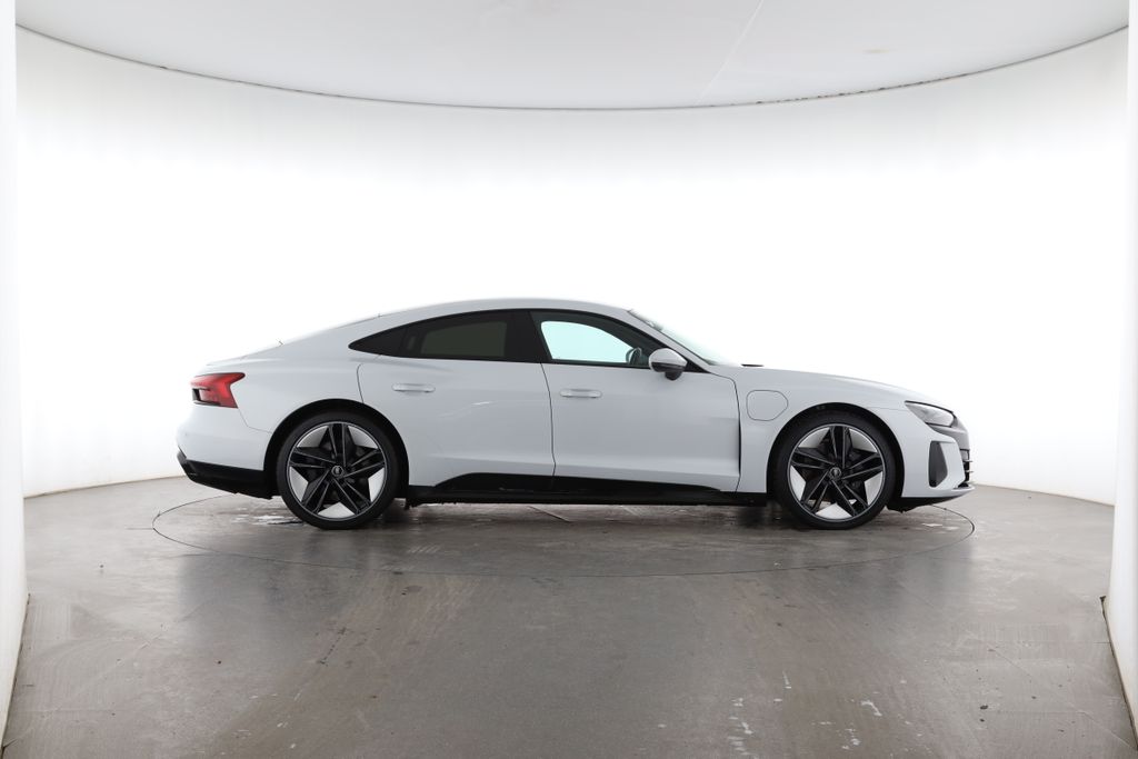 Audi e-tron GT 2022