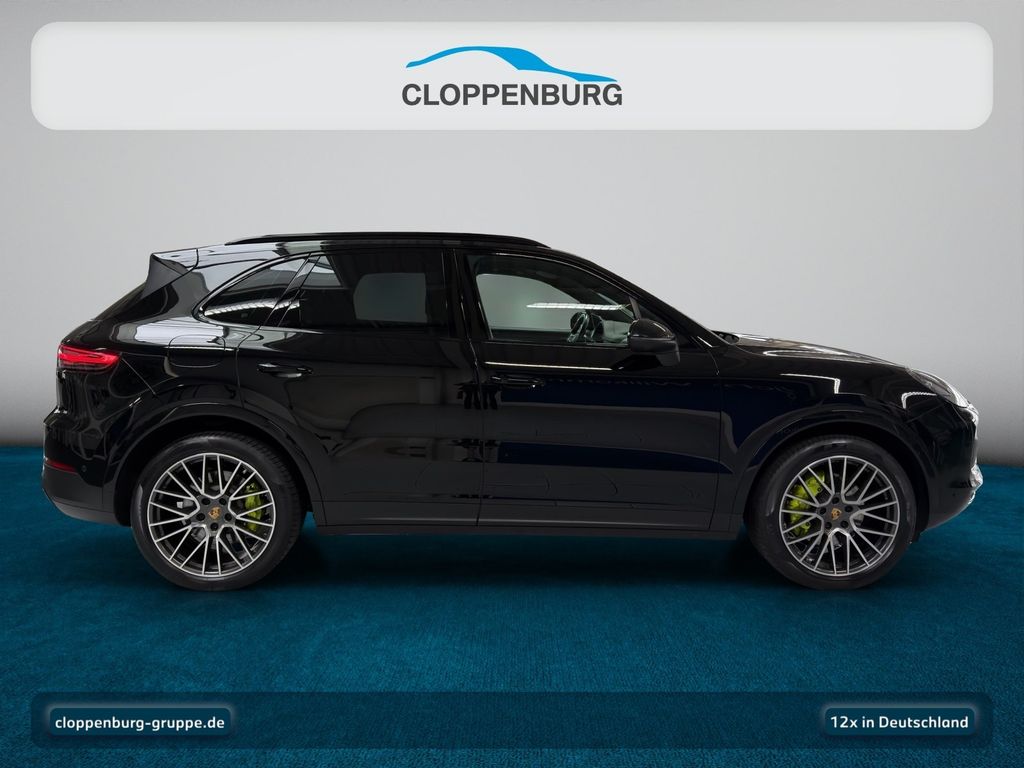 Porsche Cayenne 2021