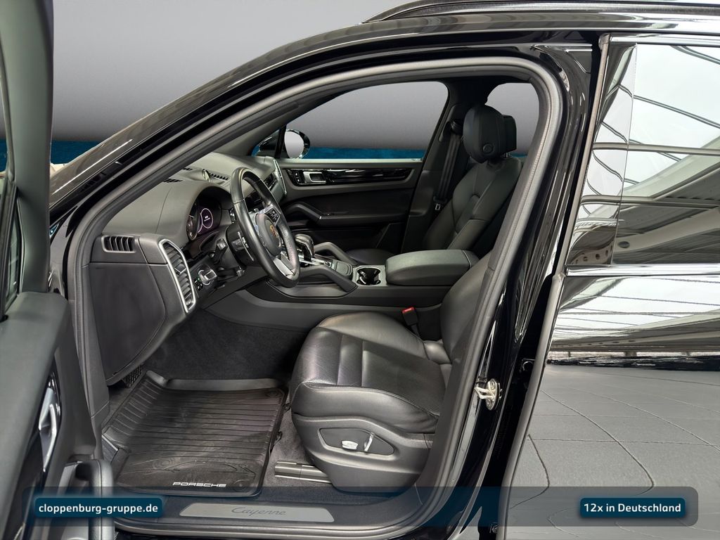 Porsche Cayenne 2021