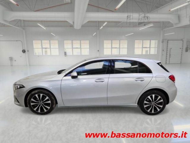 Mercedes-Benz A 250 2022