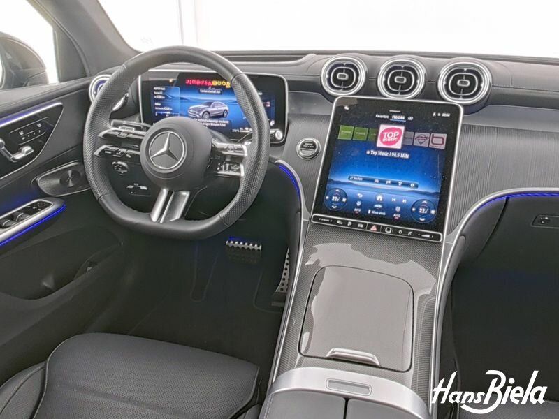 Mercedes-Benz GLC 300 2025