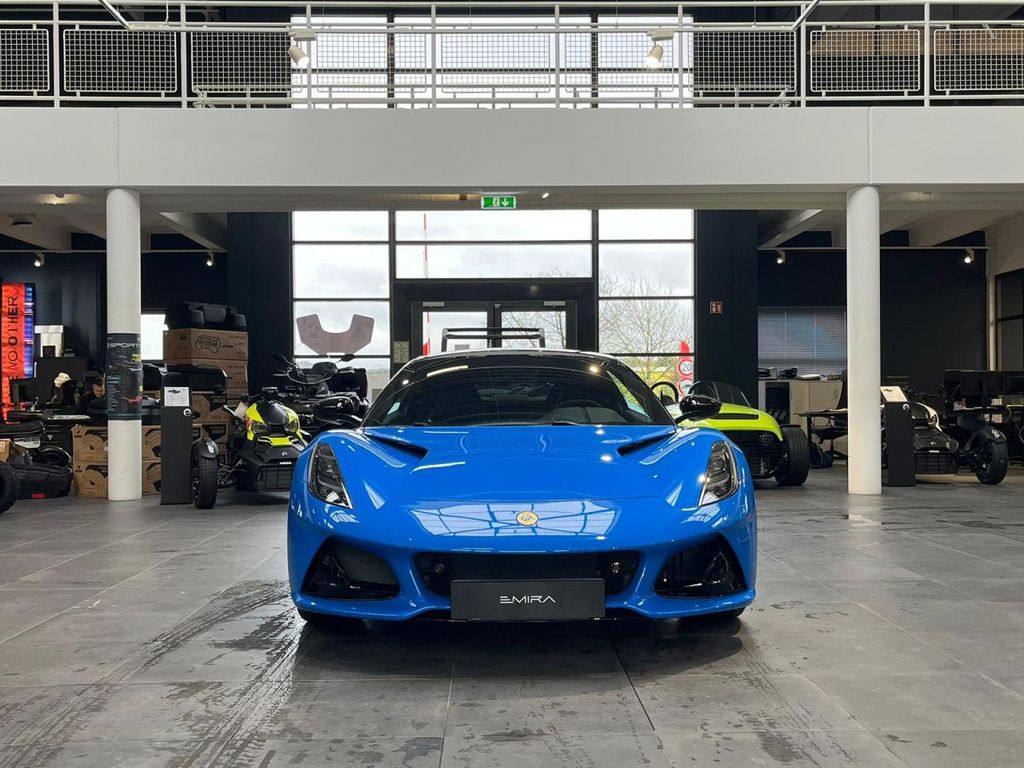 Lotus Emira