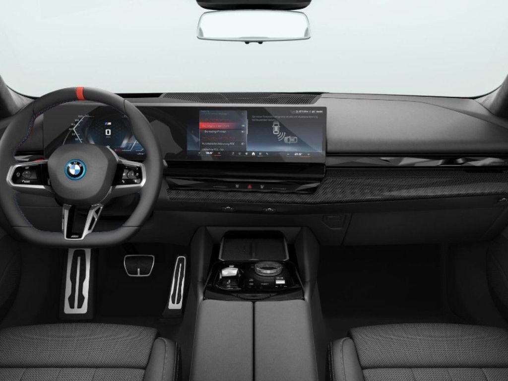 BMW i5 2025