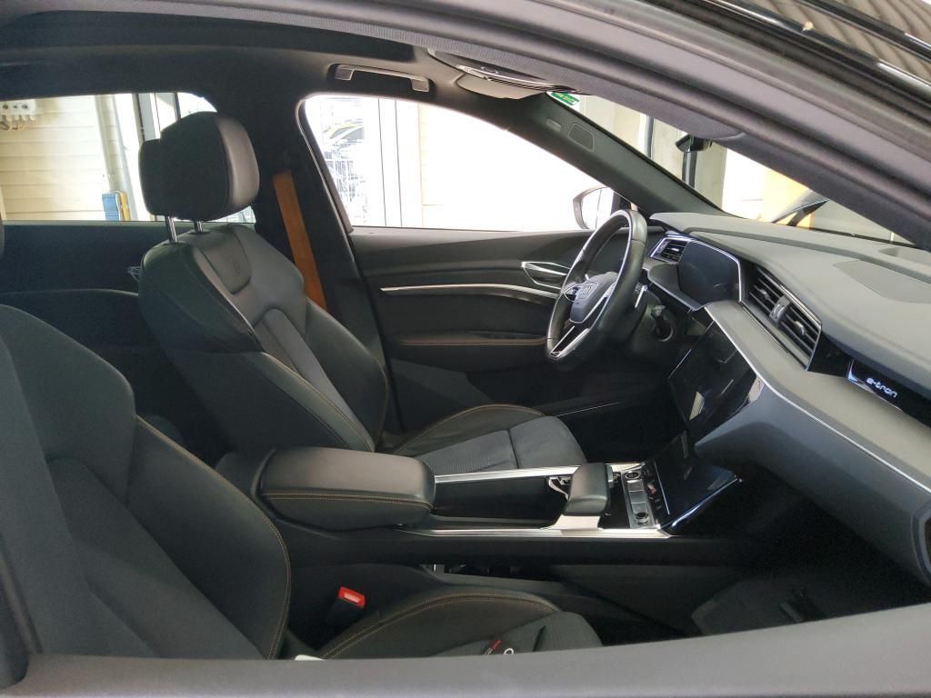 Audi e-tron 2022