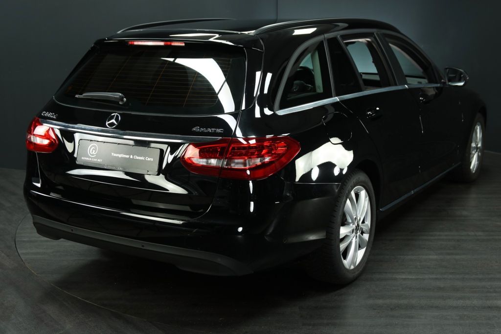 Mercedes-Benz C 220 2021