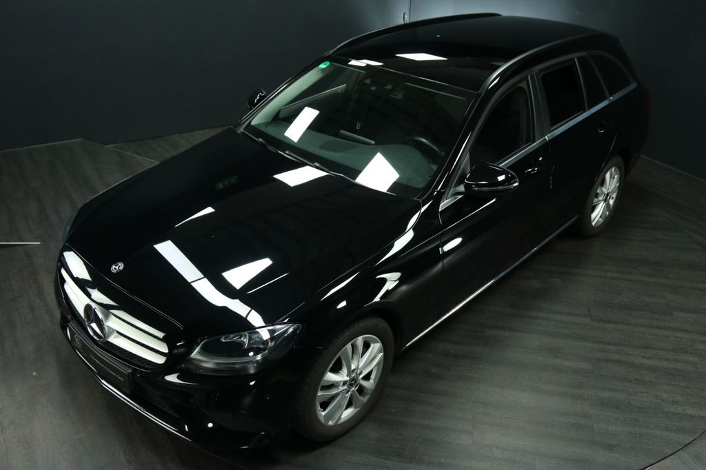 Mercedes-Benz C 220 2021