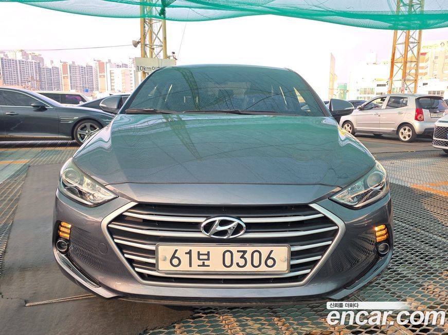 Hyundai AVANTE 2016
