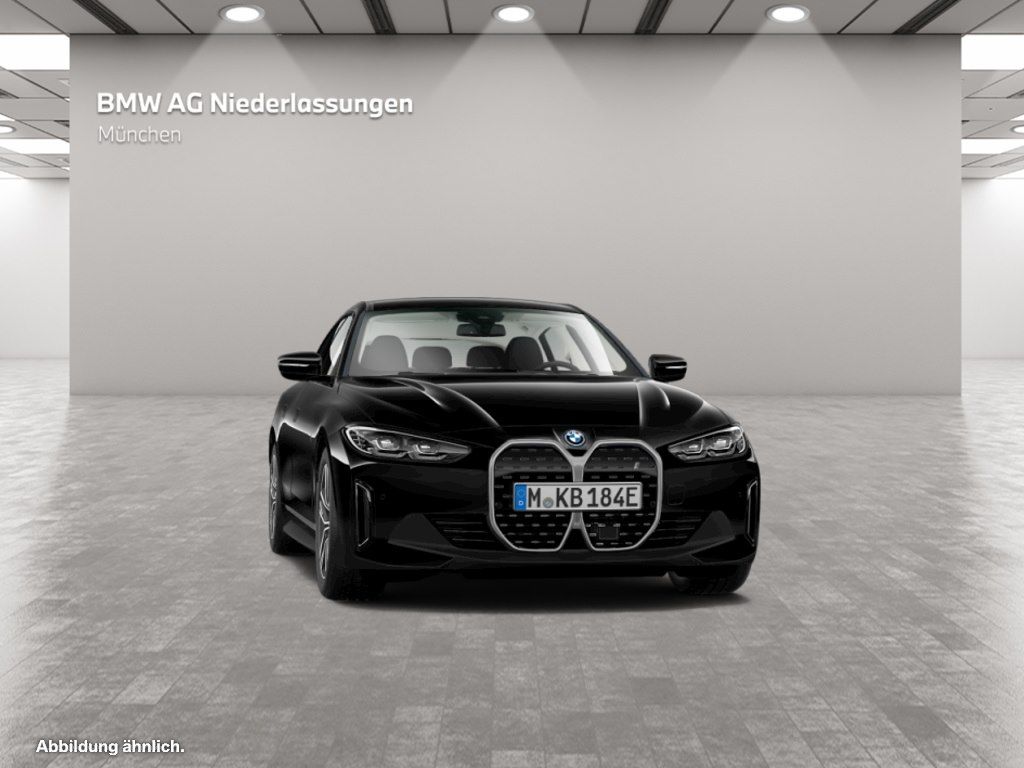 BMW i4 2024