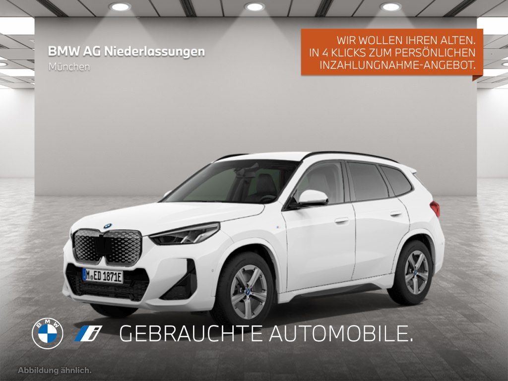 BMW iX1 2023