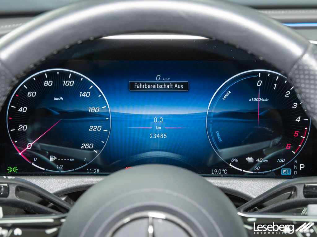 Mercedes-Benz E 300 2025