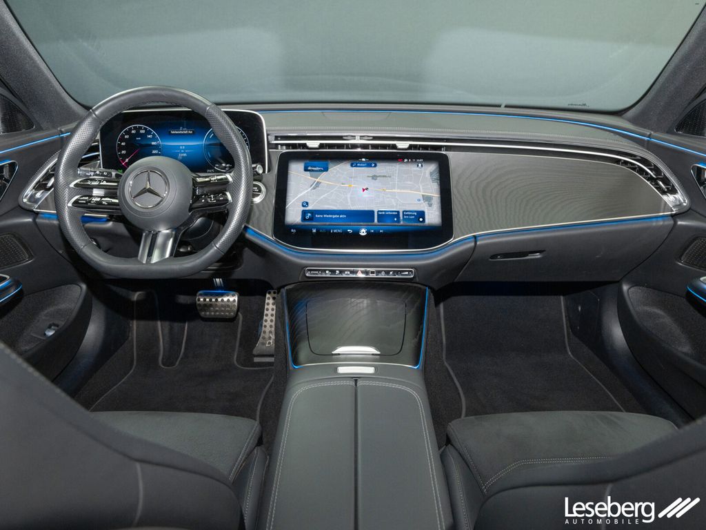 Mercedes-Benz E 300 2025