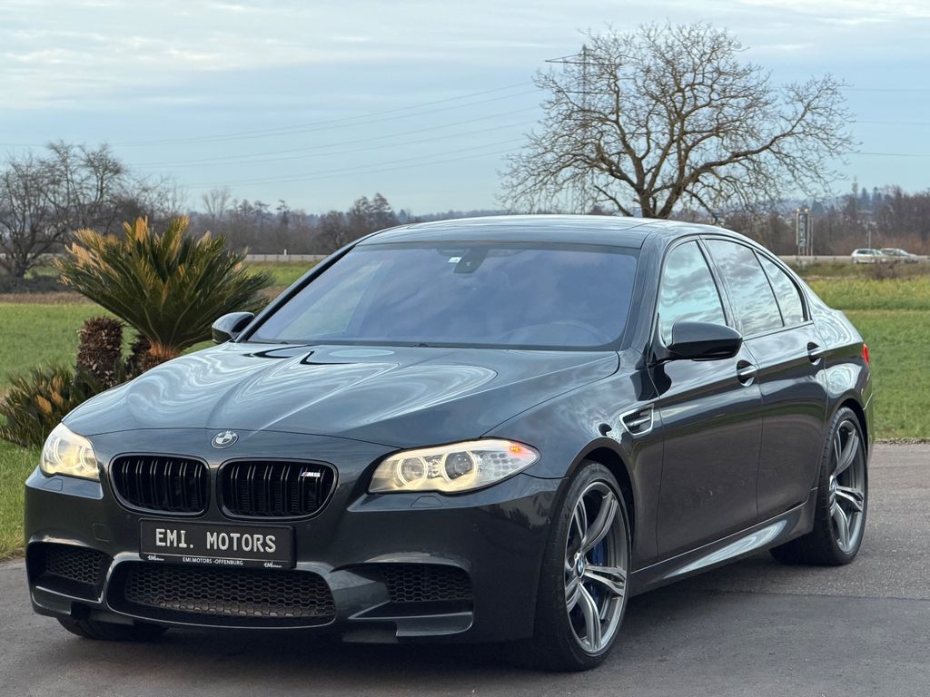 BMW M5 2012
