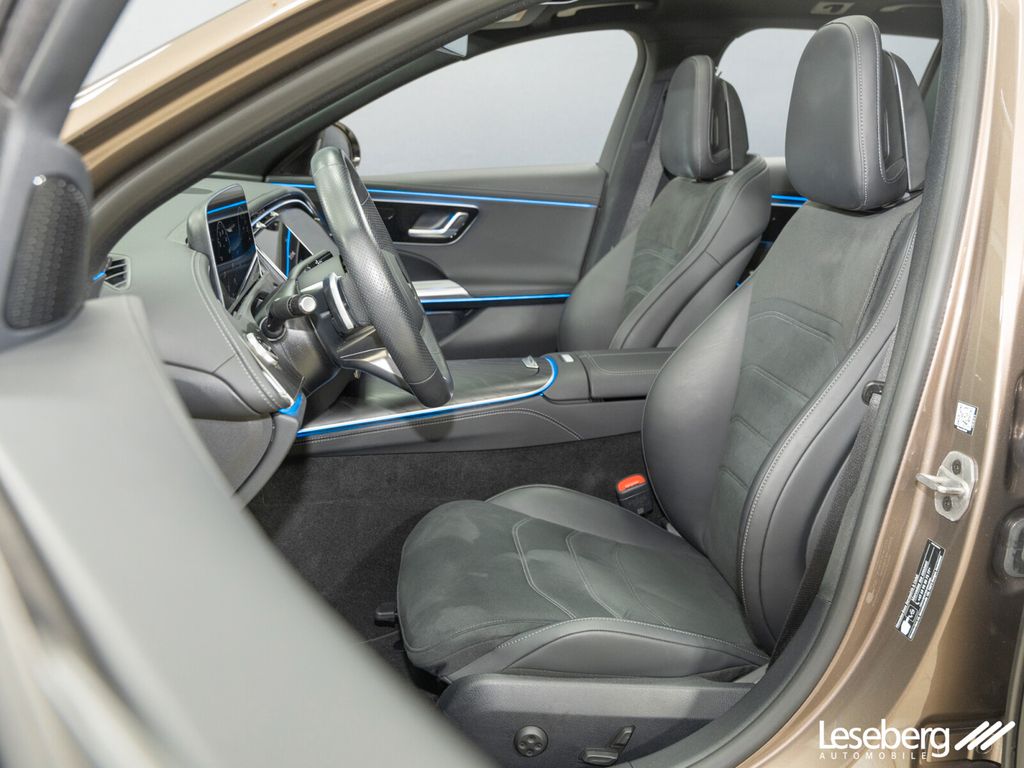 Mercedes-Benz E 300 2025