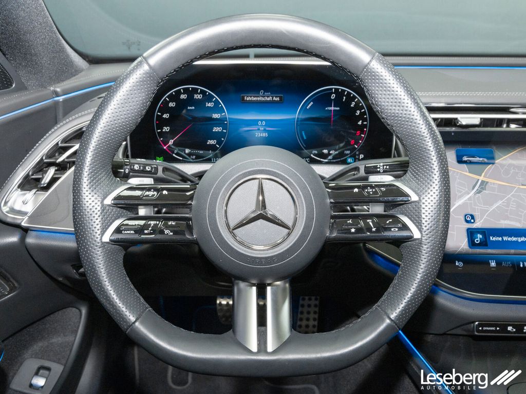 Mercedes-Benz E 300 2025