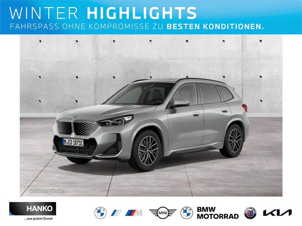 BMW iX1