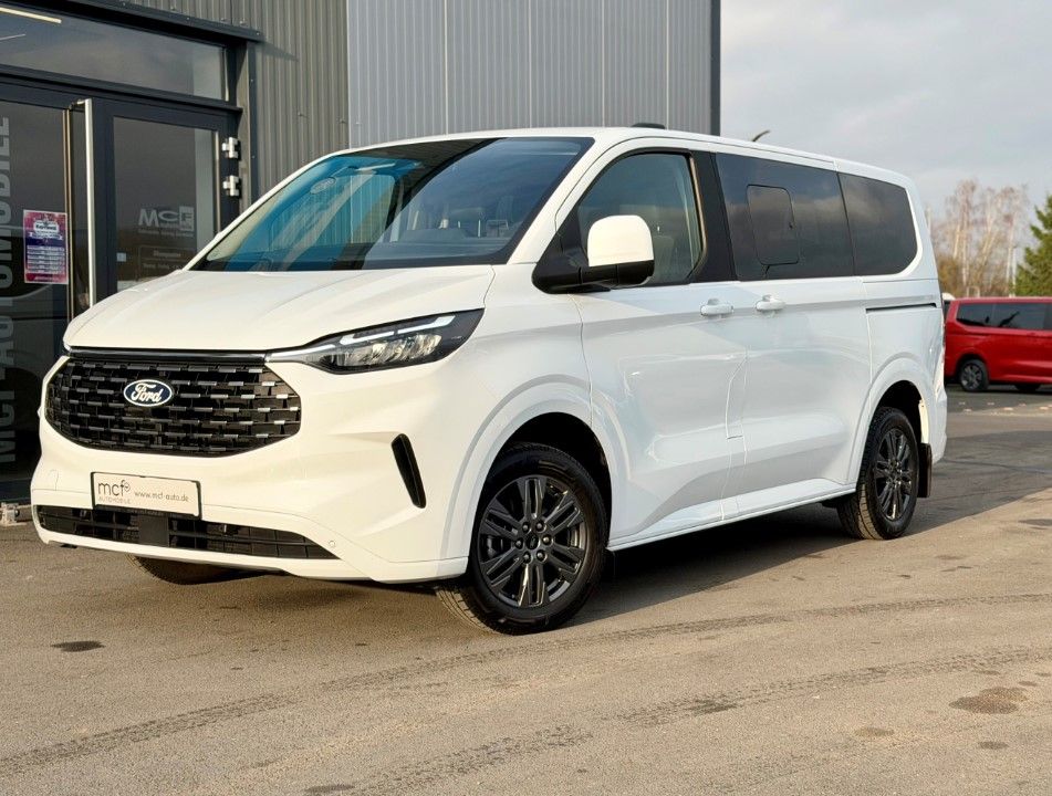 Ford Tourneo Custom 2025