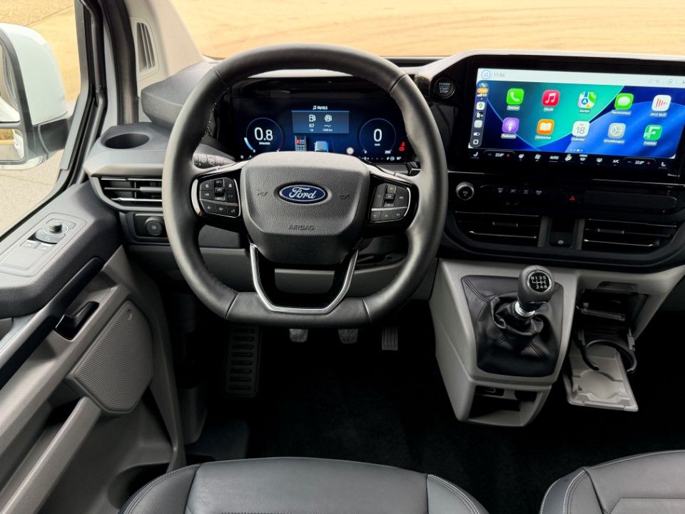 Ford Tourneo Custom 2025