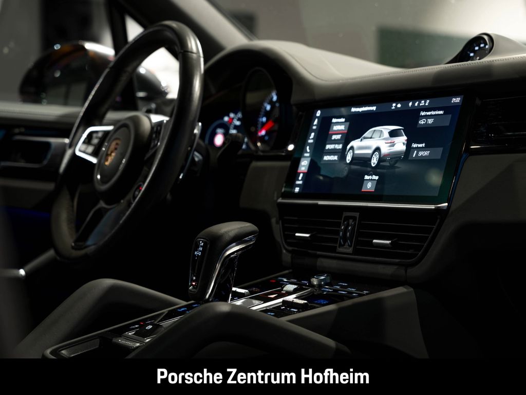 Porsche Cayenne 2020