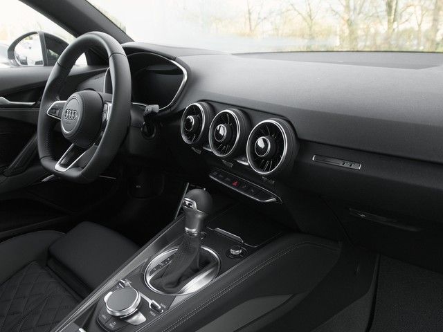 Audi TT 2024