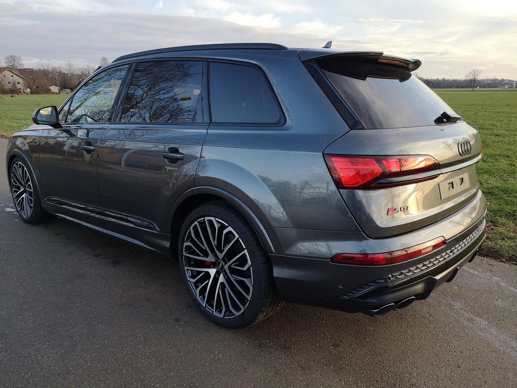 Audi SQ7 2024