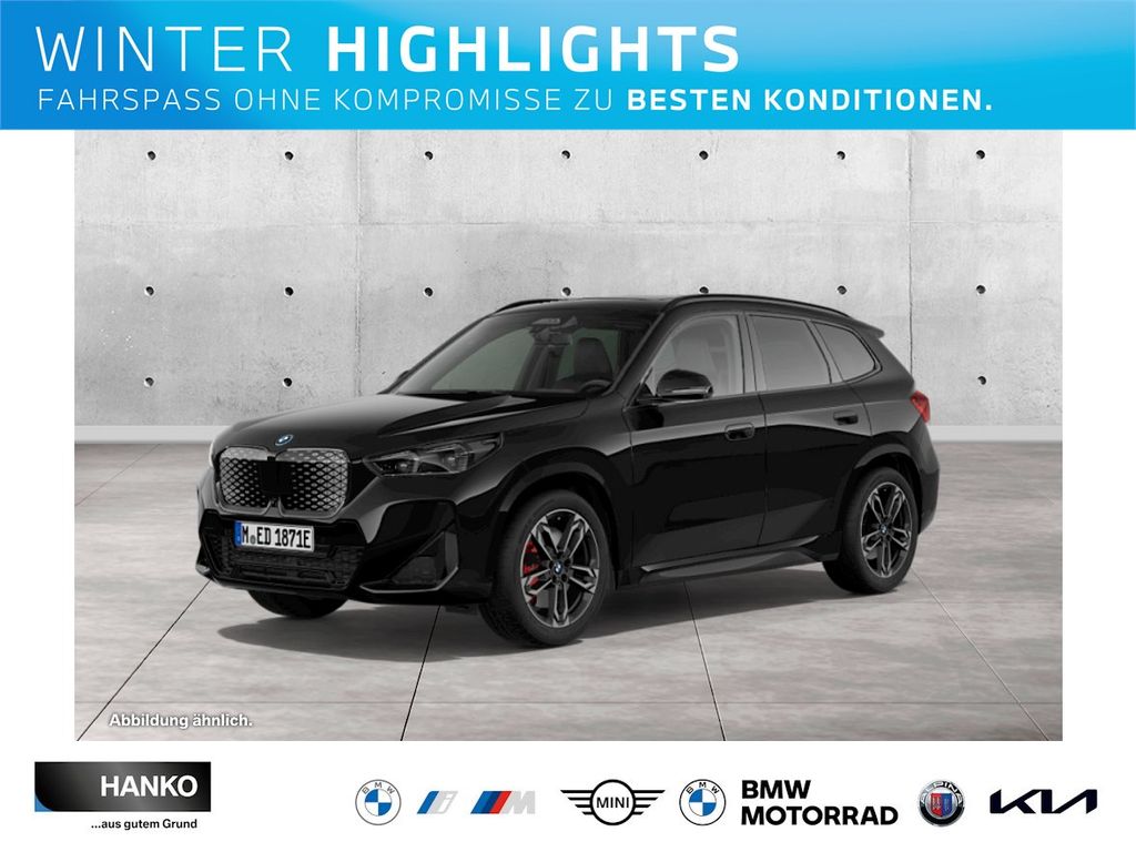 BMW iX1