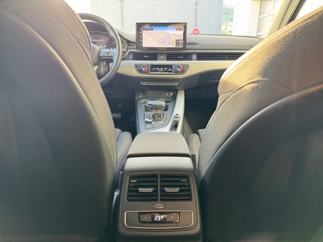 Audi A4 2024