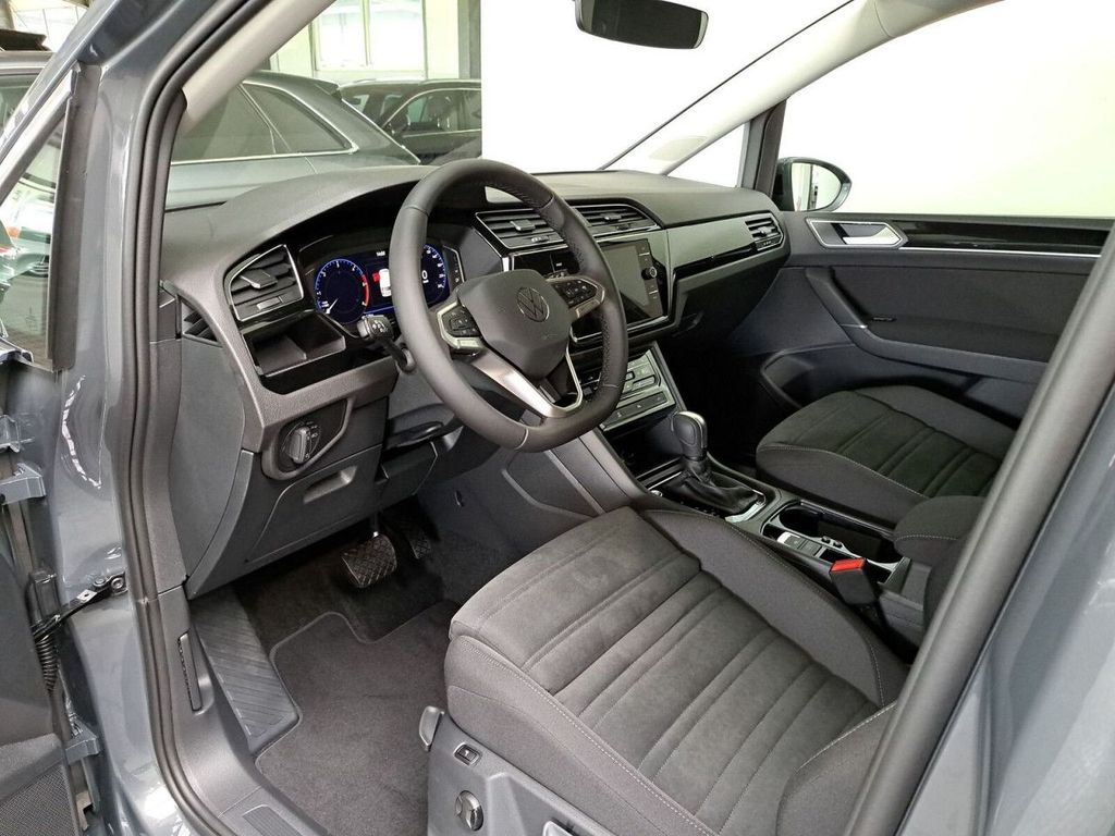 Volkswagen Touran 2024