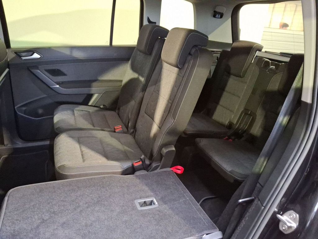 Volkswagen Touran 2024