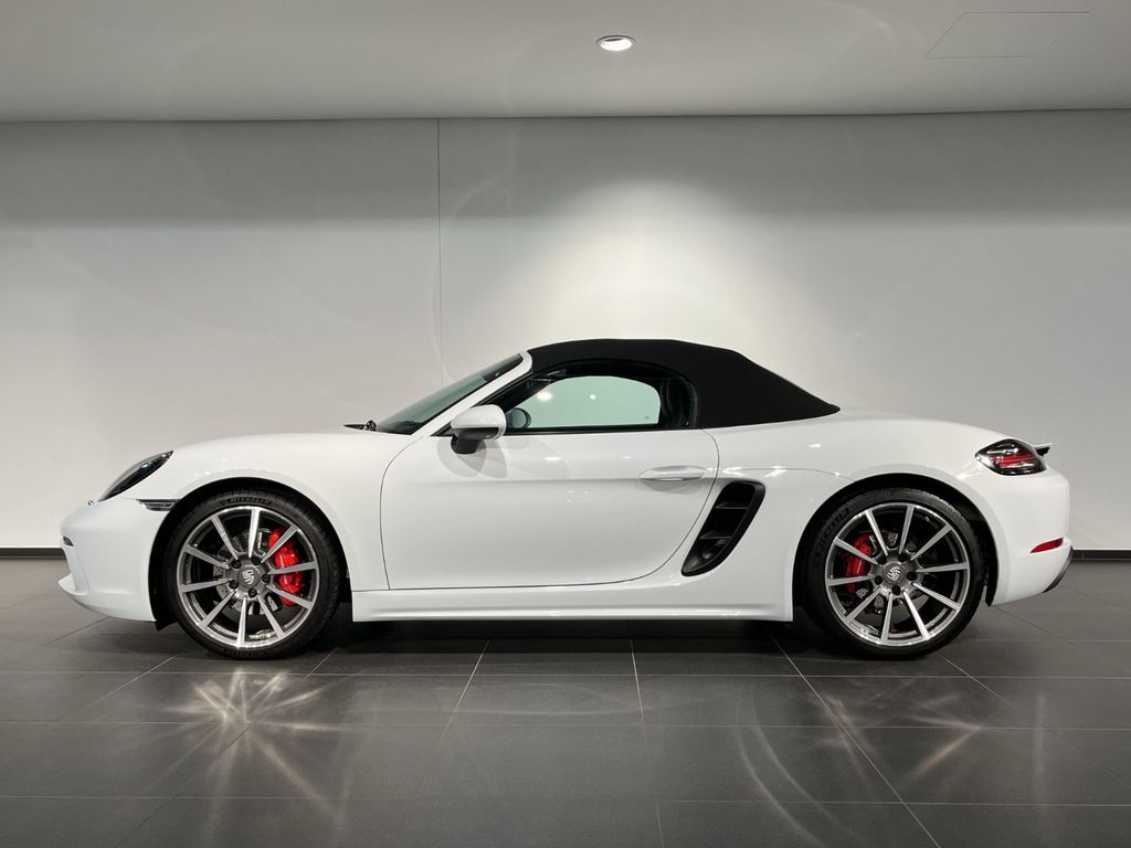 Porsche Boxster 2022