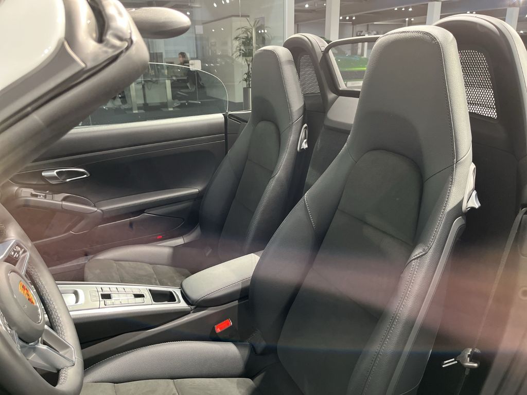 Porsche Boxster 2022