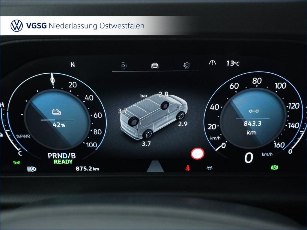 Volkswagen T7 Caravelle 2025