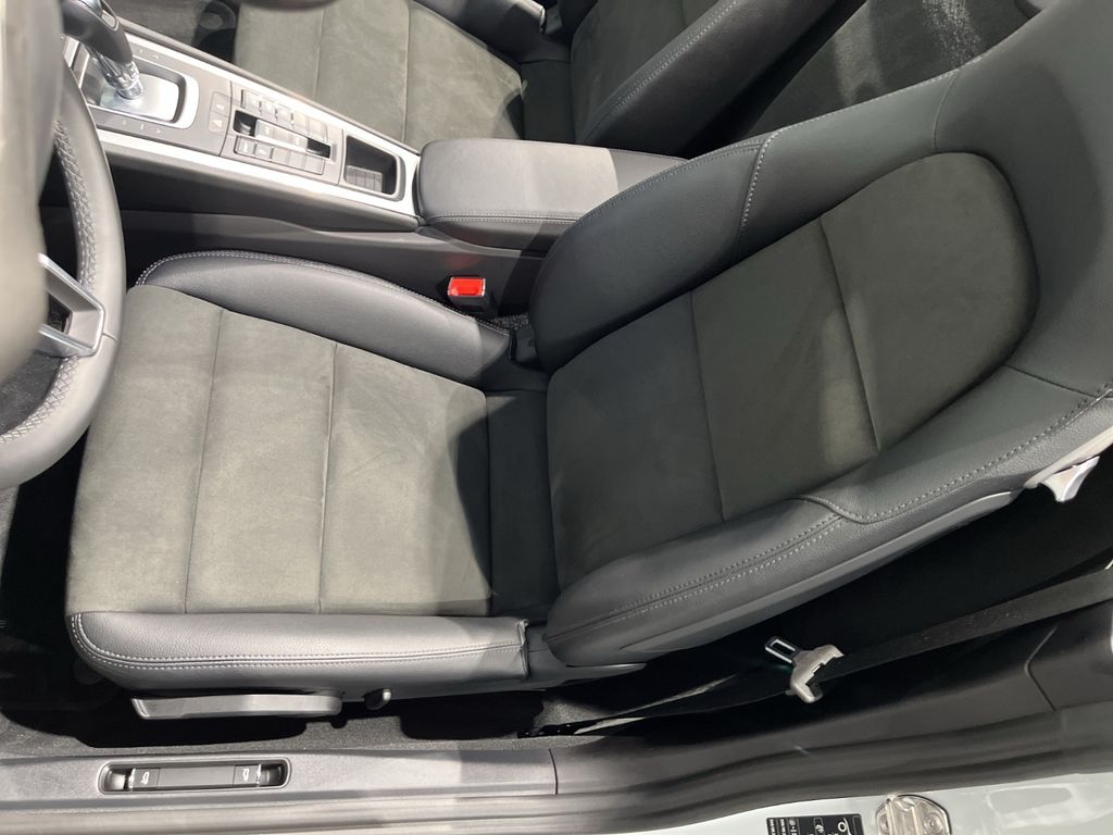 Porsche Boxster 2022