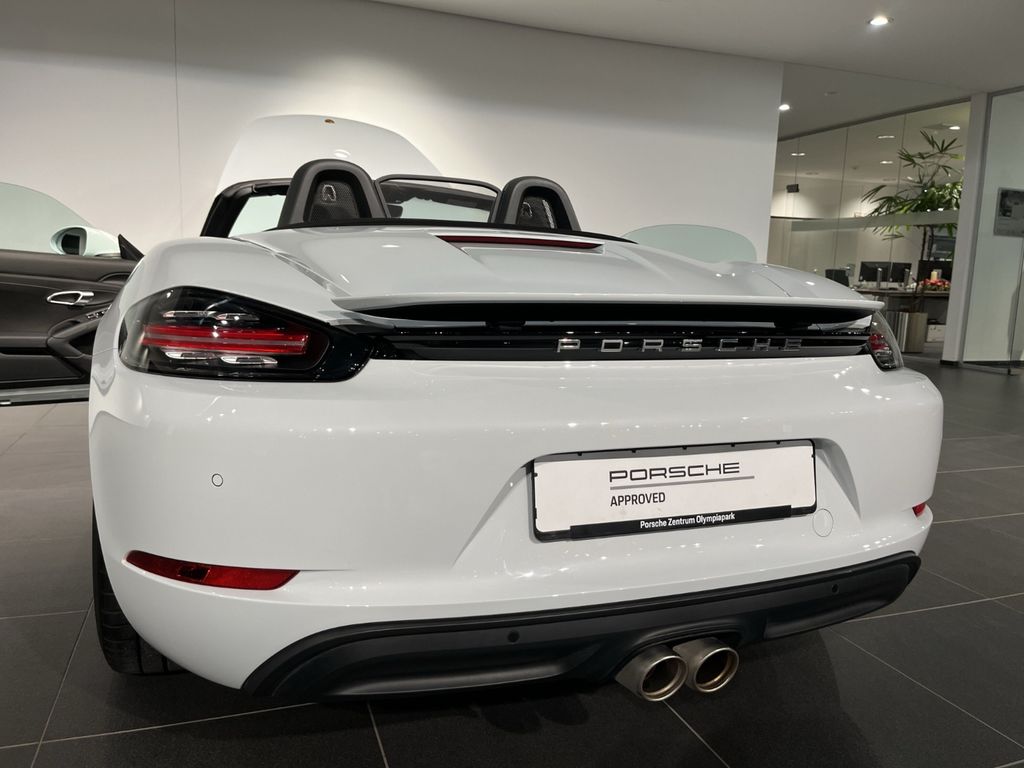 Porsche Boxster 2022