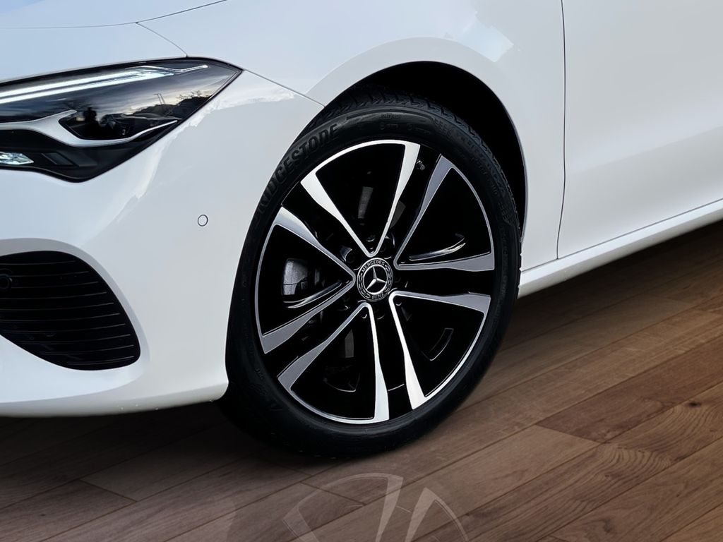 Mercedes-Benz CLA 180 2024