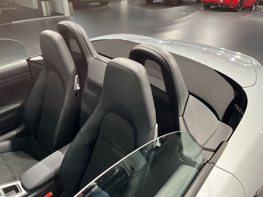 Porsche Boxster 2022