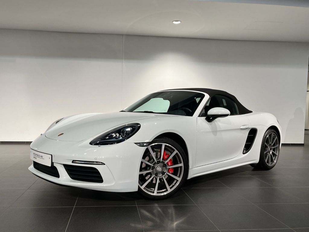 Porsche Boxster 2022