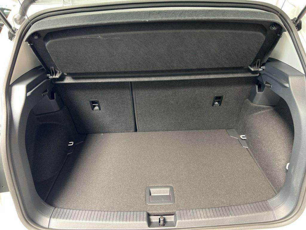 Volkswagen T-Cross 2024