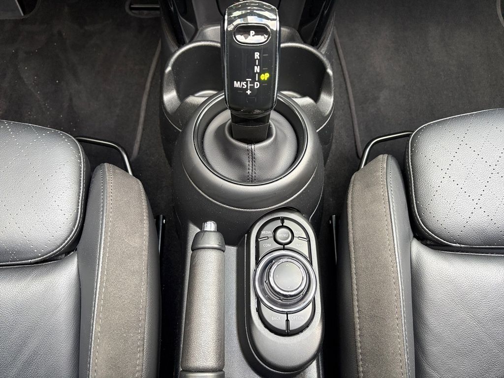 MINI Cooper S Cabrio 2022