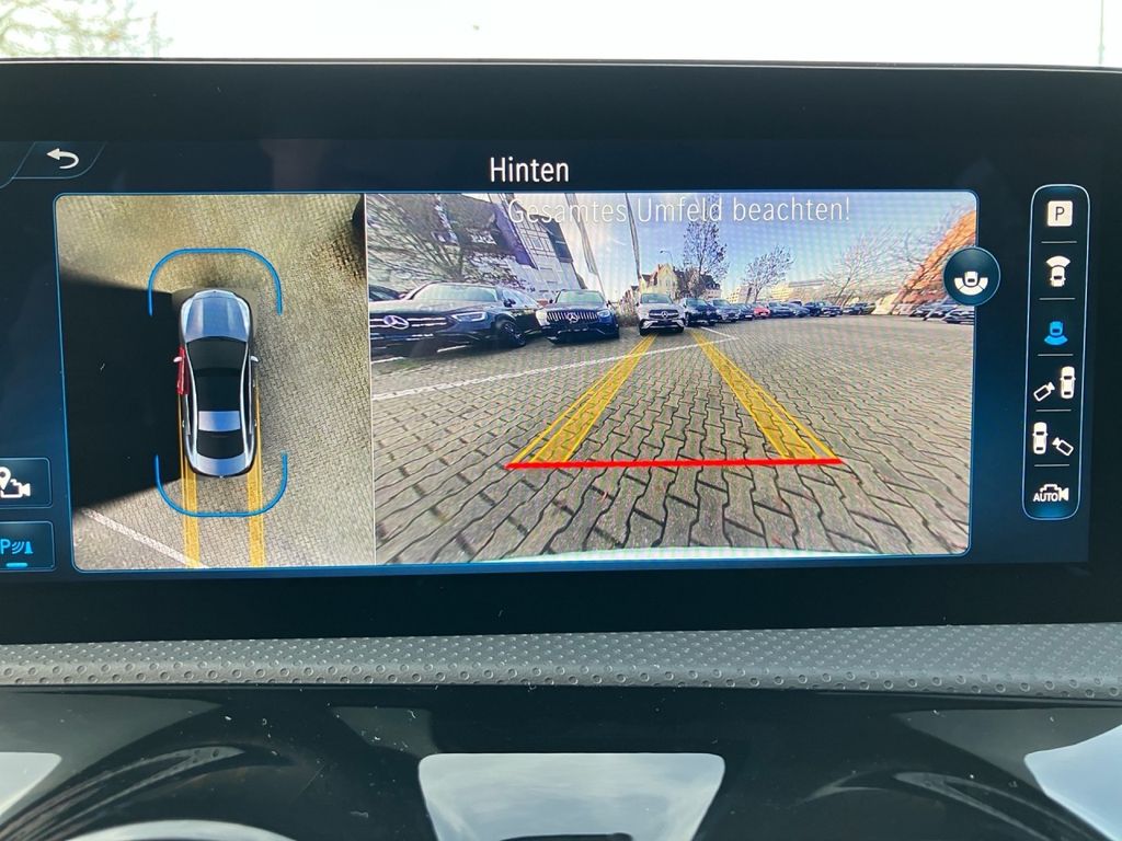 Mercedes-Benz CLA 180 2024