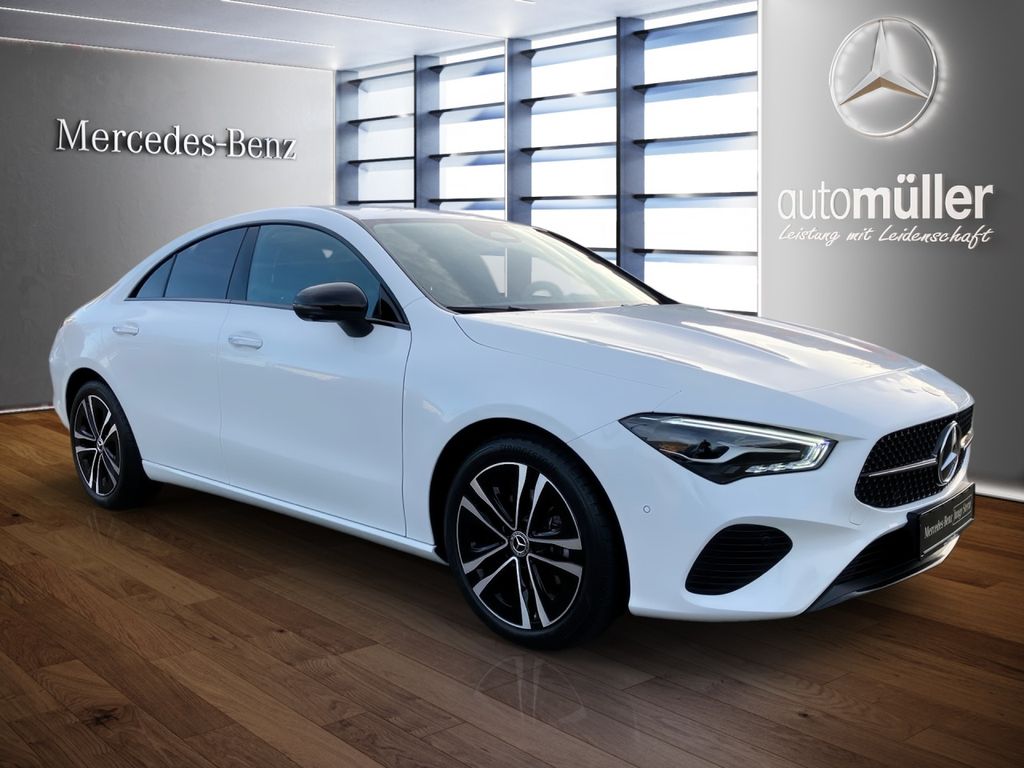 Mercedes-Benz CLA 180 2024