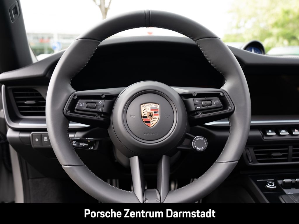 Porsche 992 2025