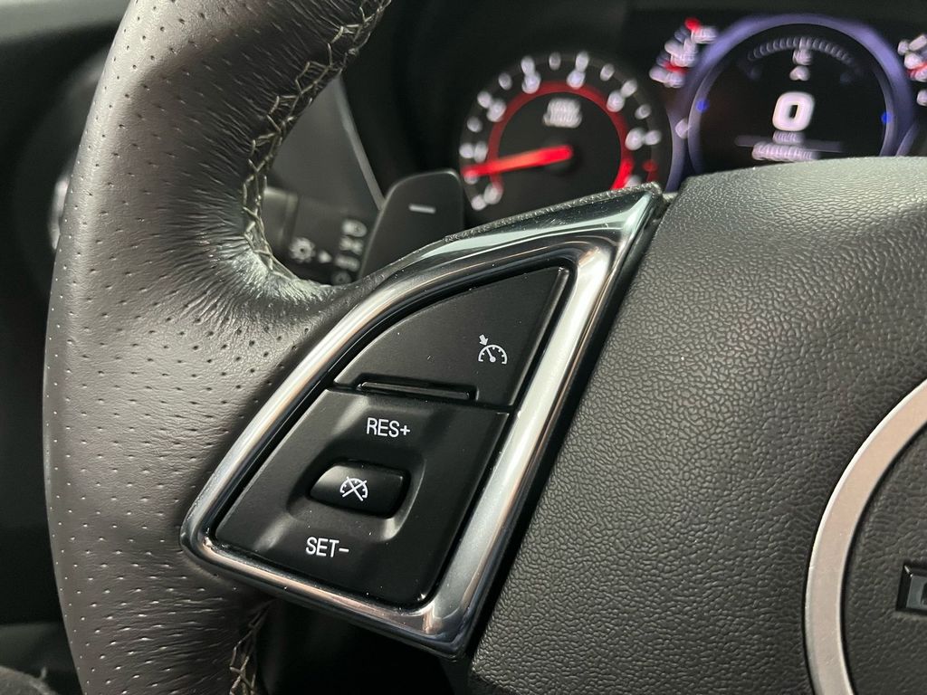 Chevrolet Camaro 2023