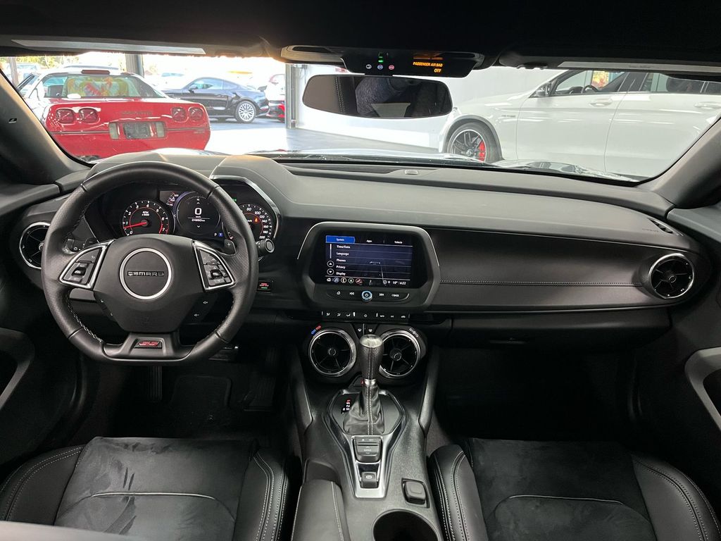 Chevrolet Camaro 2023