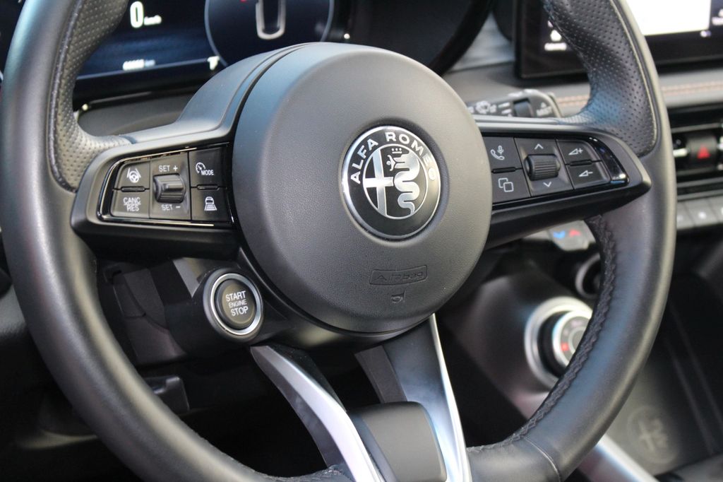 Alfa Romeo Tonale 2023