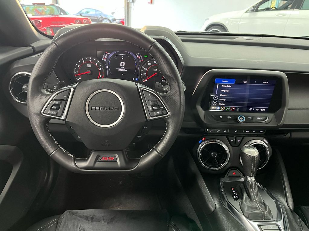 Chevrolet Camaro 2023