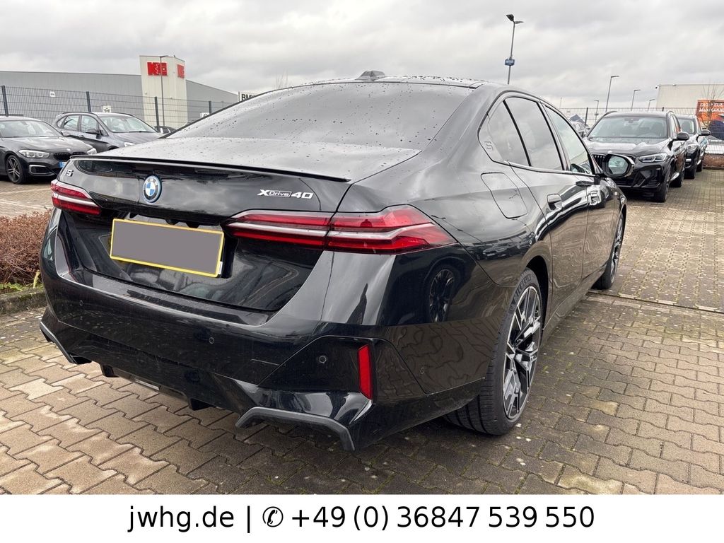 BMW i5 2024