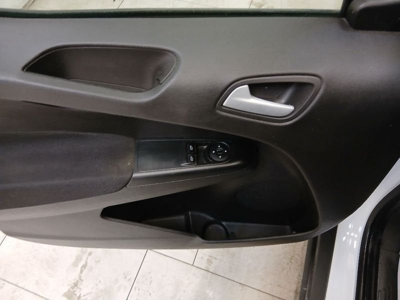 Ford Transit Courier 2023