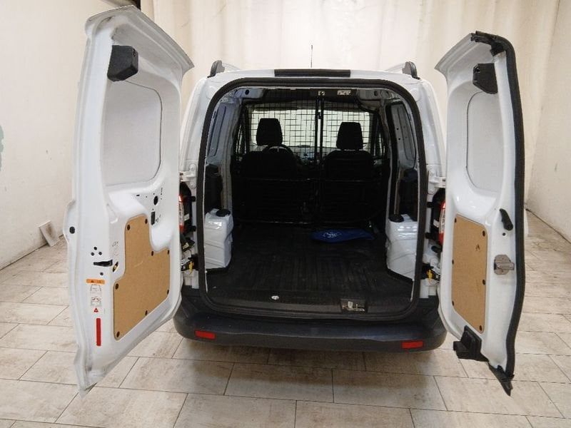 Ford Transit Courier 2023